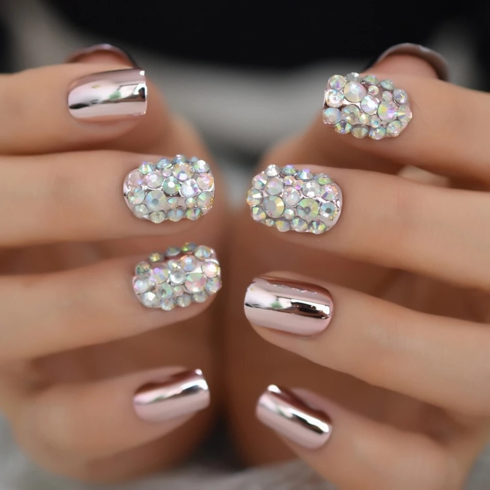 “Icy Girl” Press On Nails